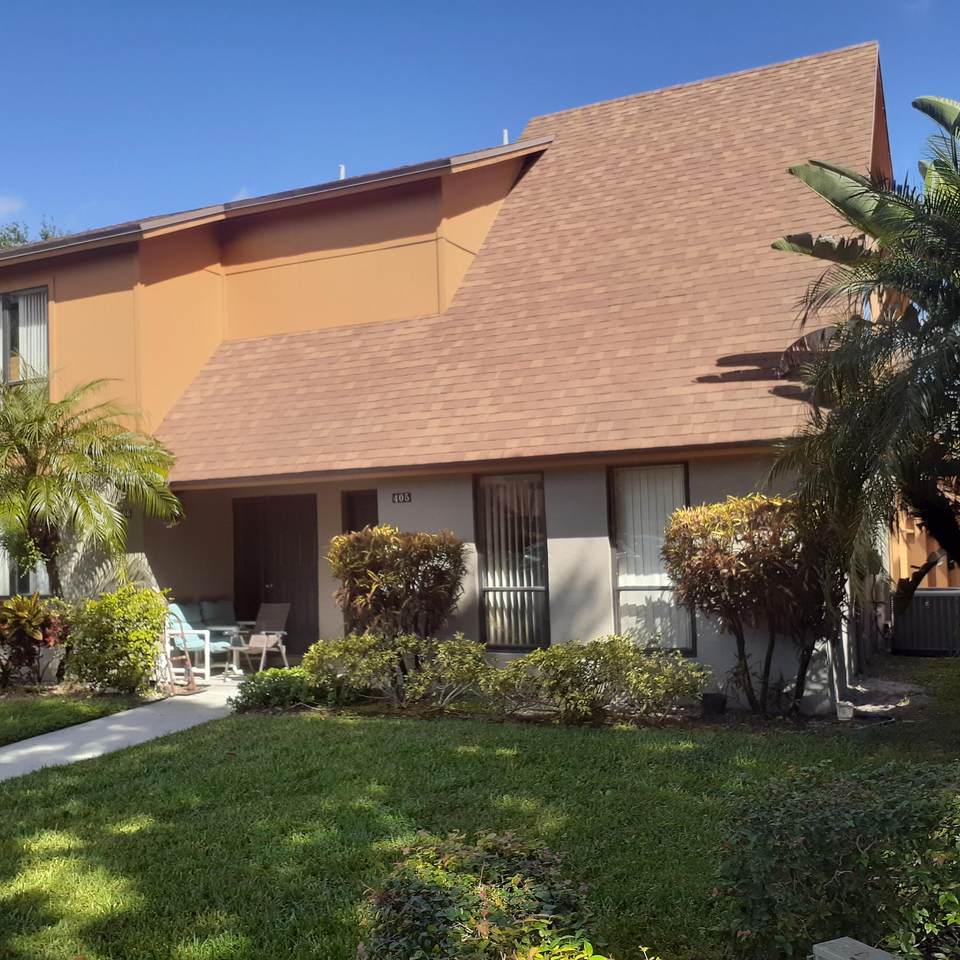 405 Sandtree Drive - Photo 1