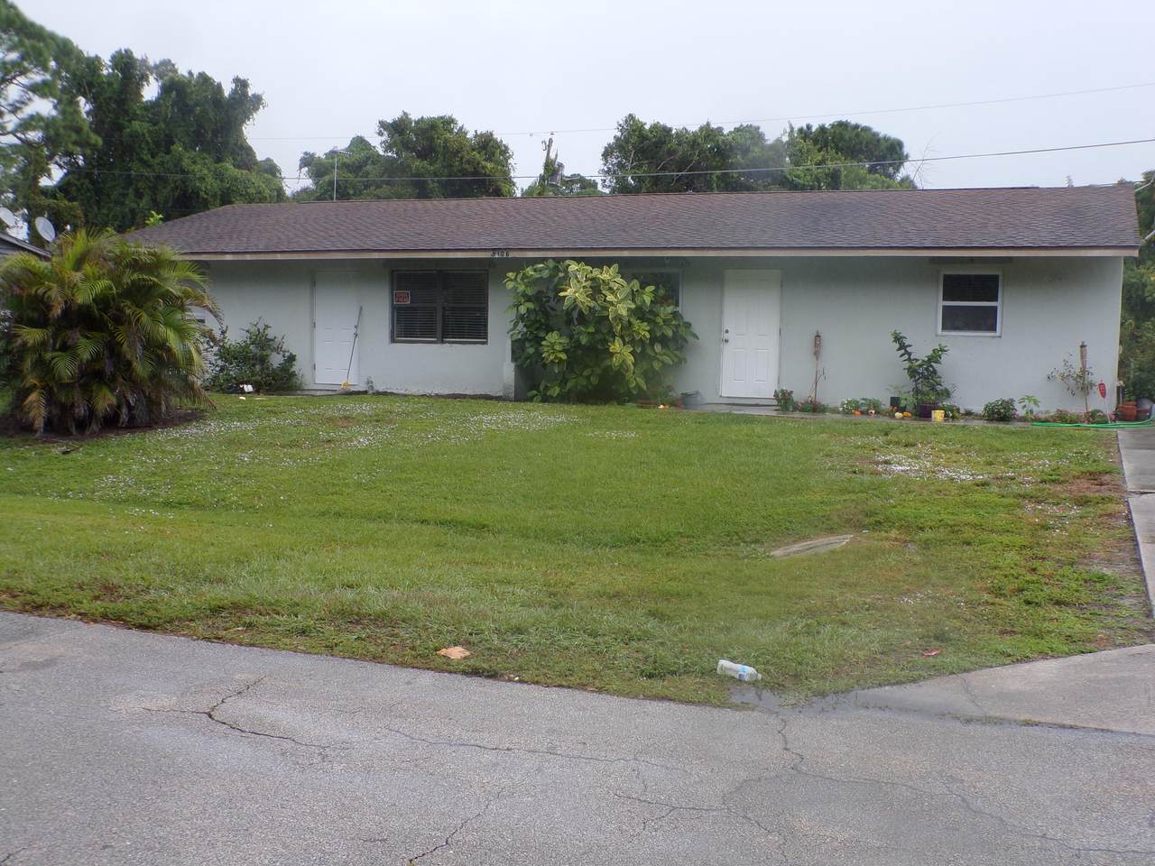 5106 La Salle Street - Photo 1