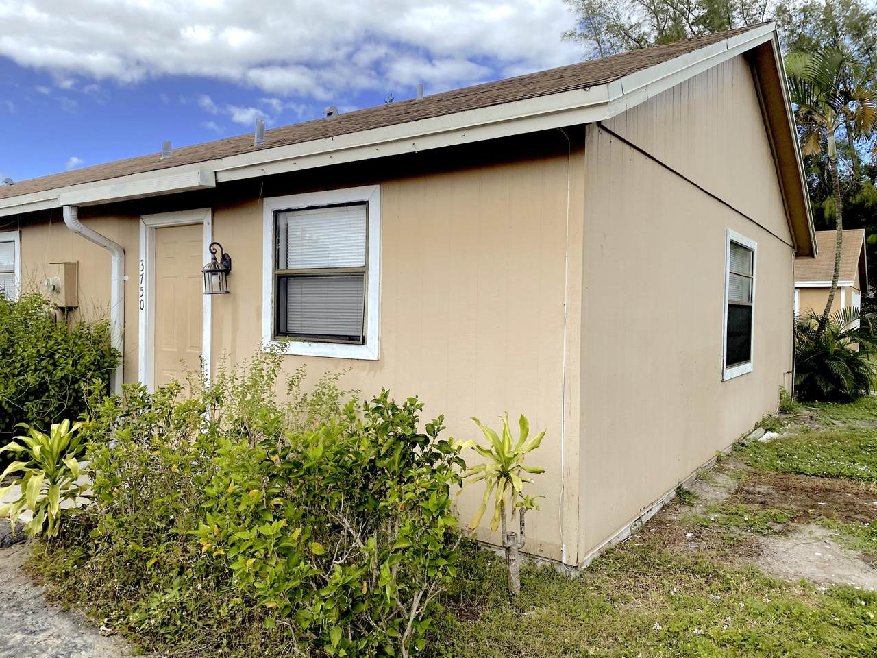 3750 92nd Lane - Photo 1