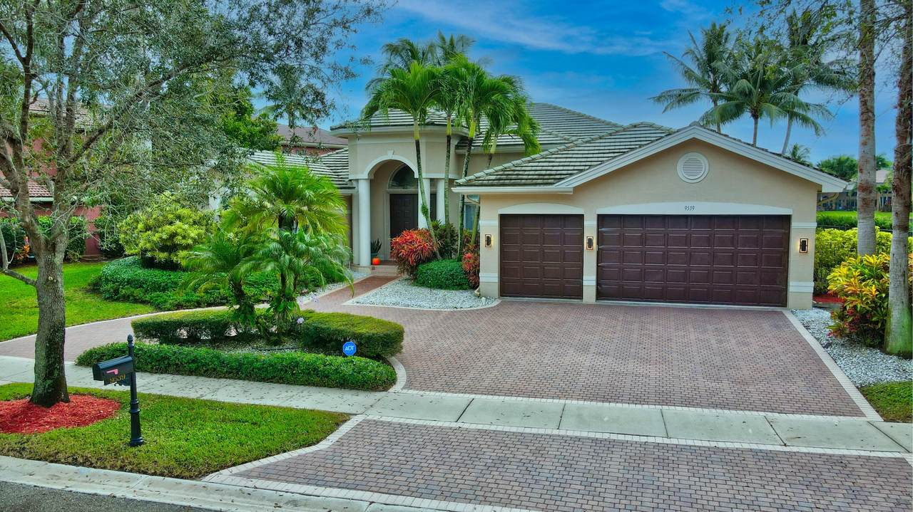 9539 Savona Winds Drive - Photo 1