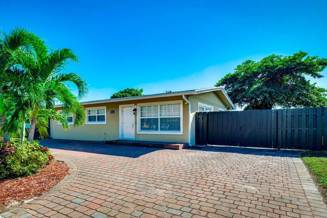 3126 Egremont Drive - Photo 1