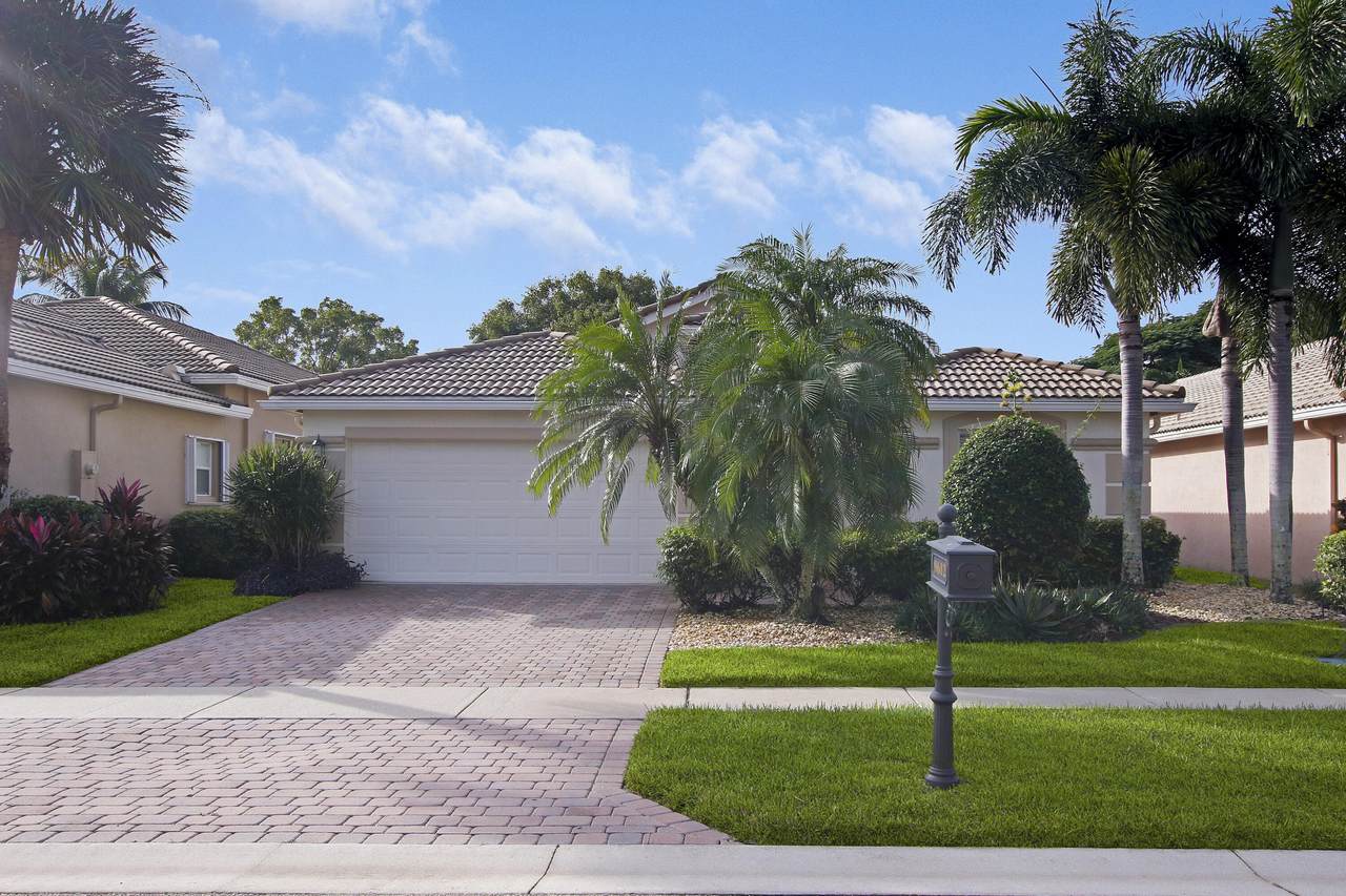 9612 Taormina Street - Photo 1