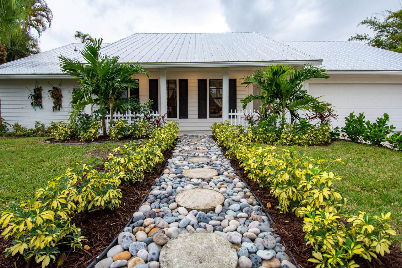 1260 Holly Cove Drive - Photo 1