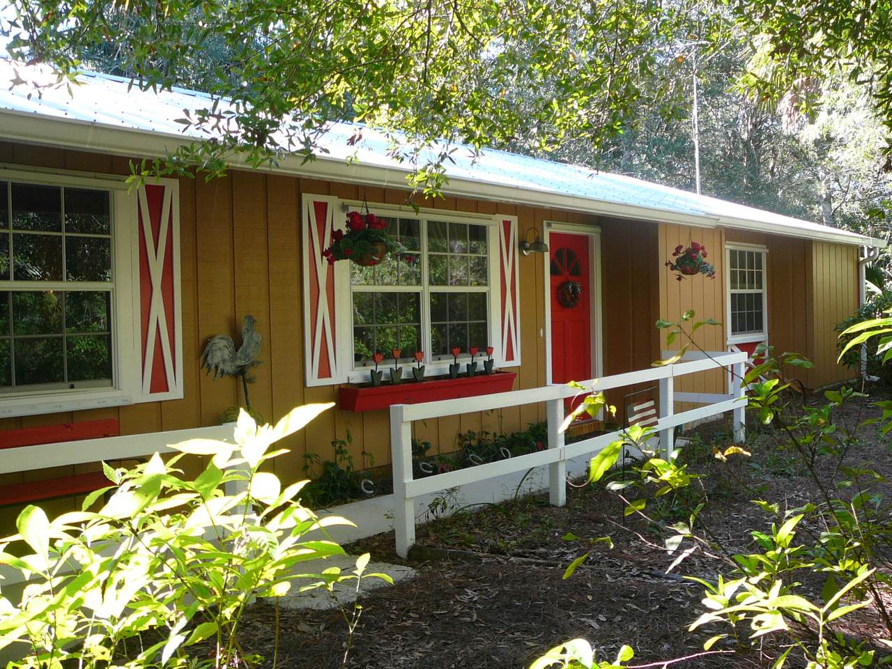9533 Angle Road - Photo 1