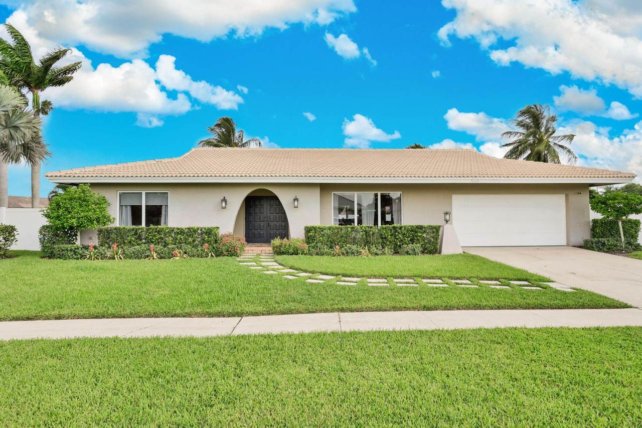 5660 Golfway Drive - Photo 1