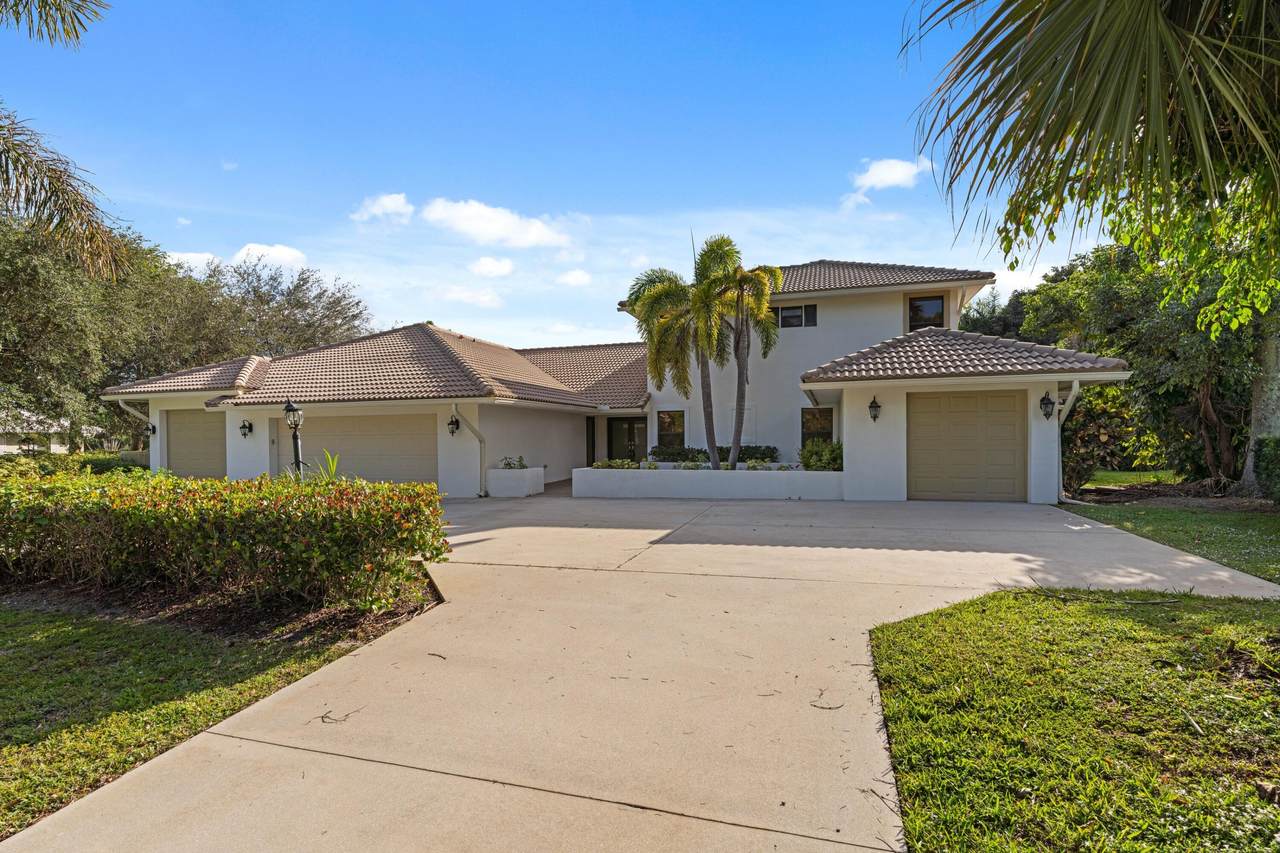 4721 Sabal Palm Drive - Photo 1
