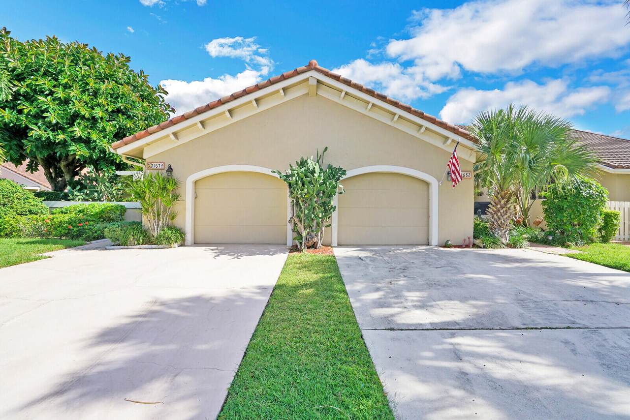 21674 Altamira Avenue - Photo 1