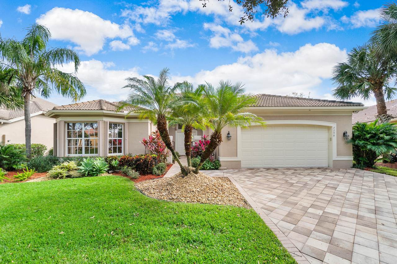 7298 Greenport Cove - Photo 1