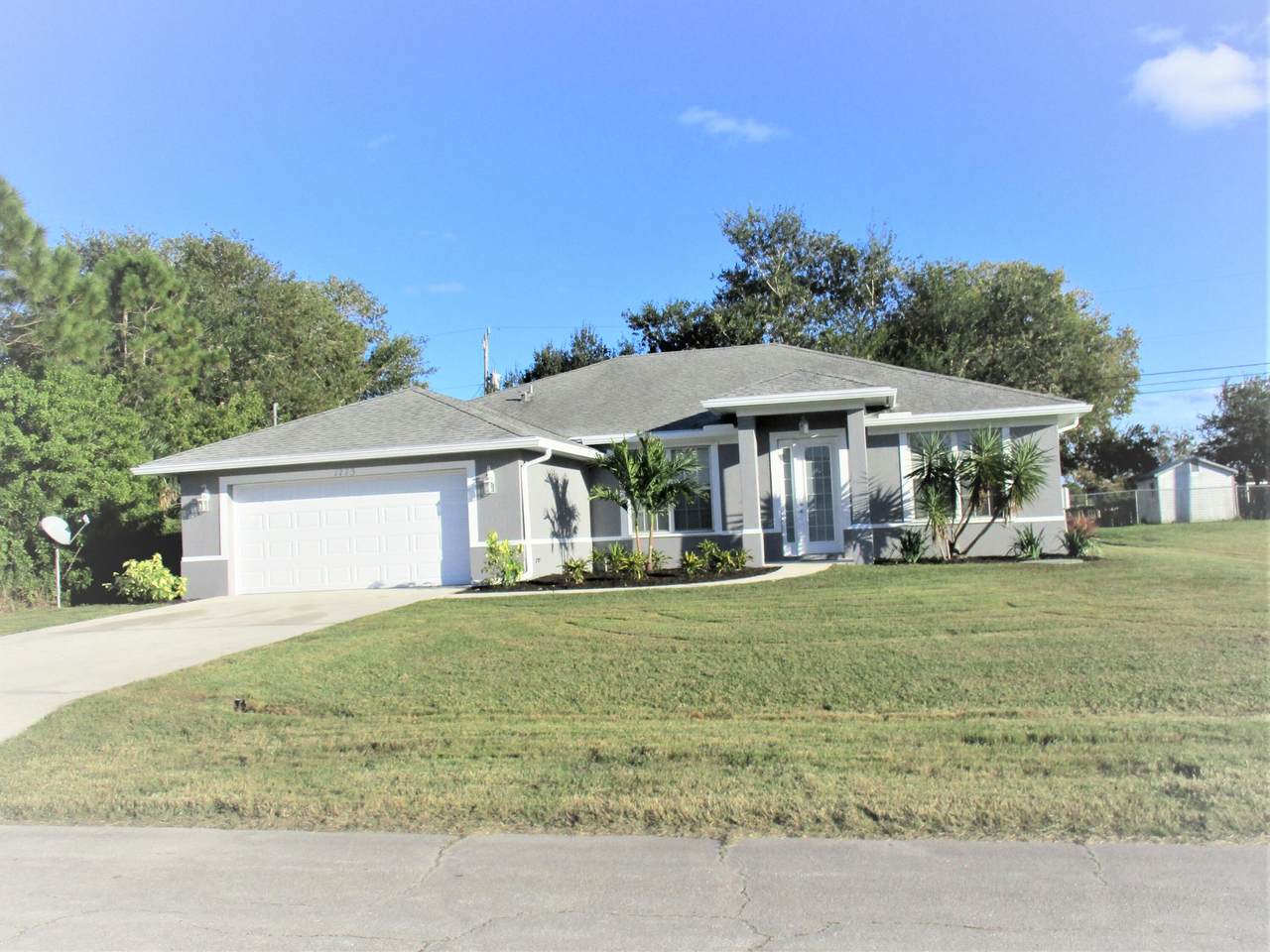 1773 Columbia Street - Photo 1