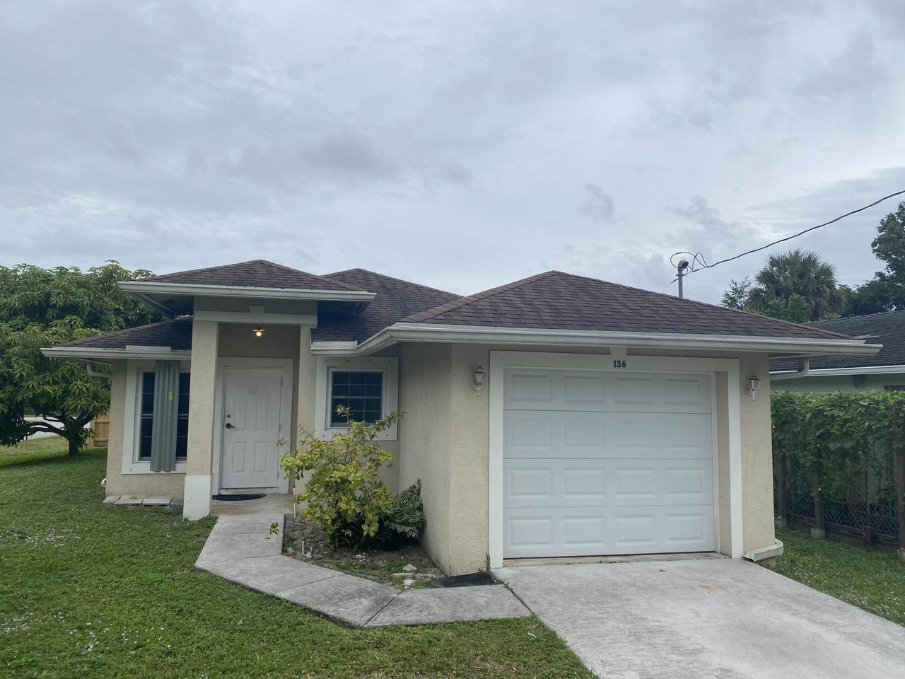 136 Marguerita Drive - Photo 1