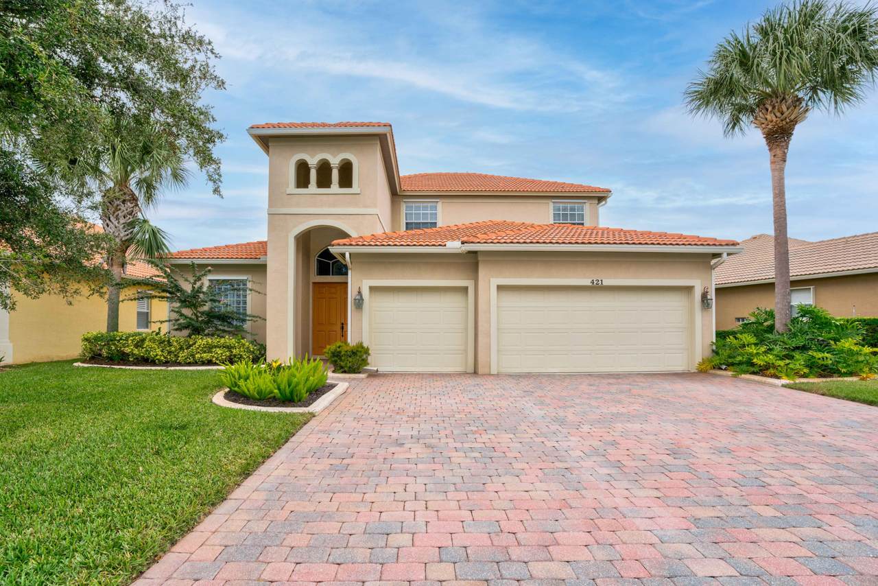 421 Sheffield Circle - Photo 1