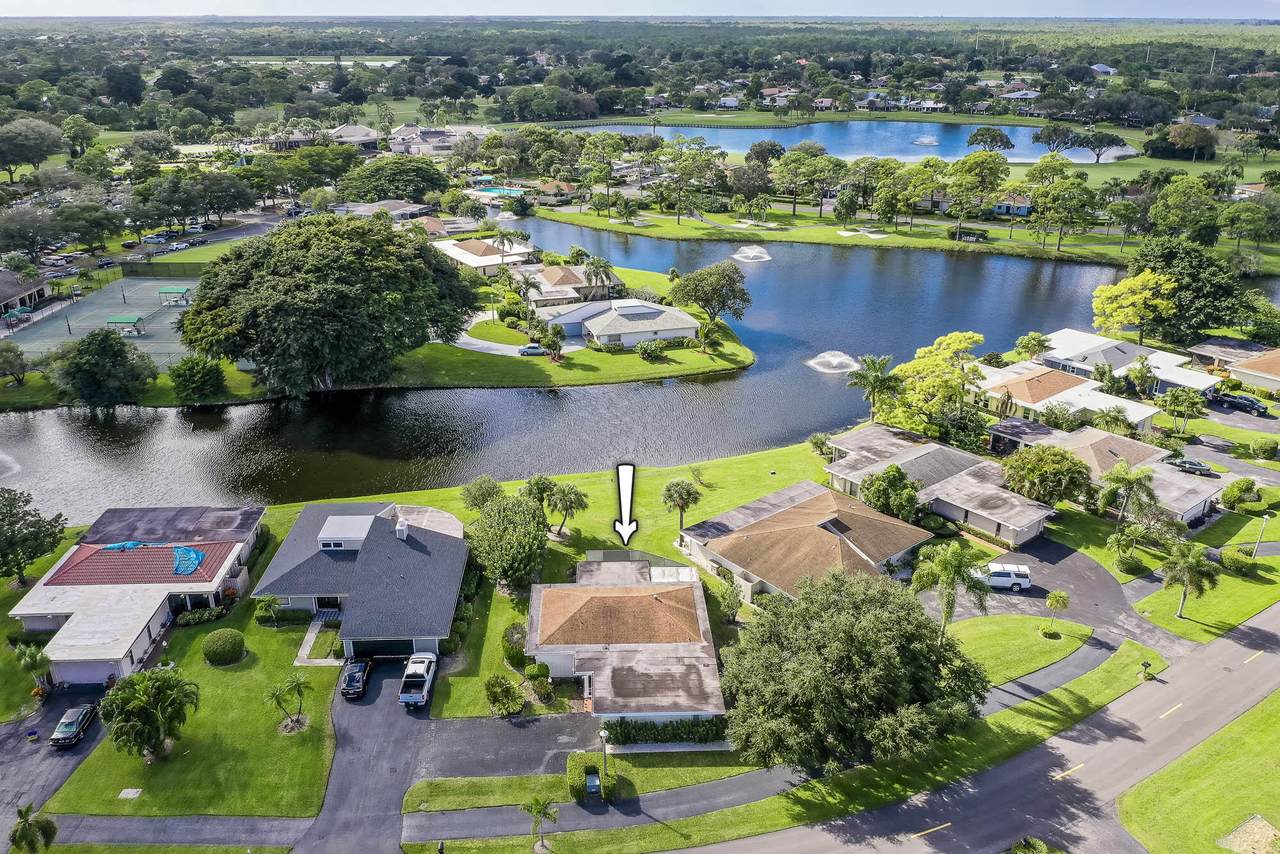 13565 Whispering Lakes Lane - Photo 1