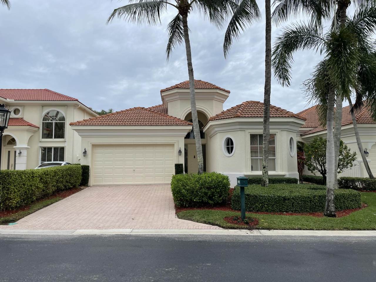 8492 Legend Club Drive - Photo 1
