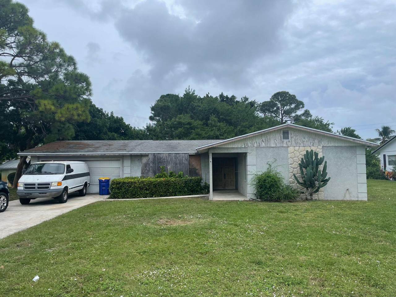 5783 Mercedes Avenue - Photo 1