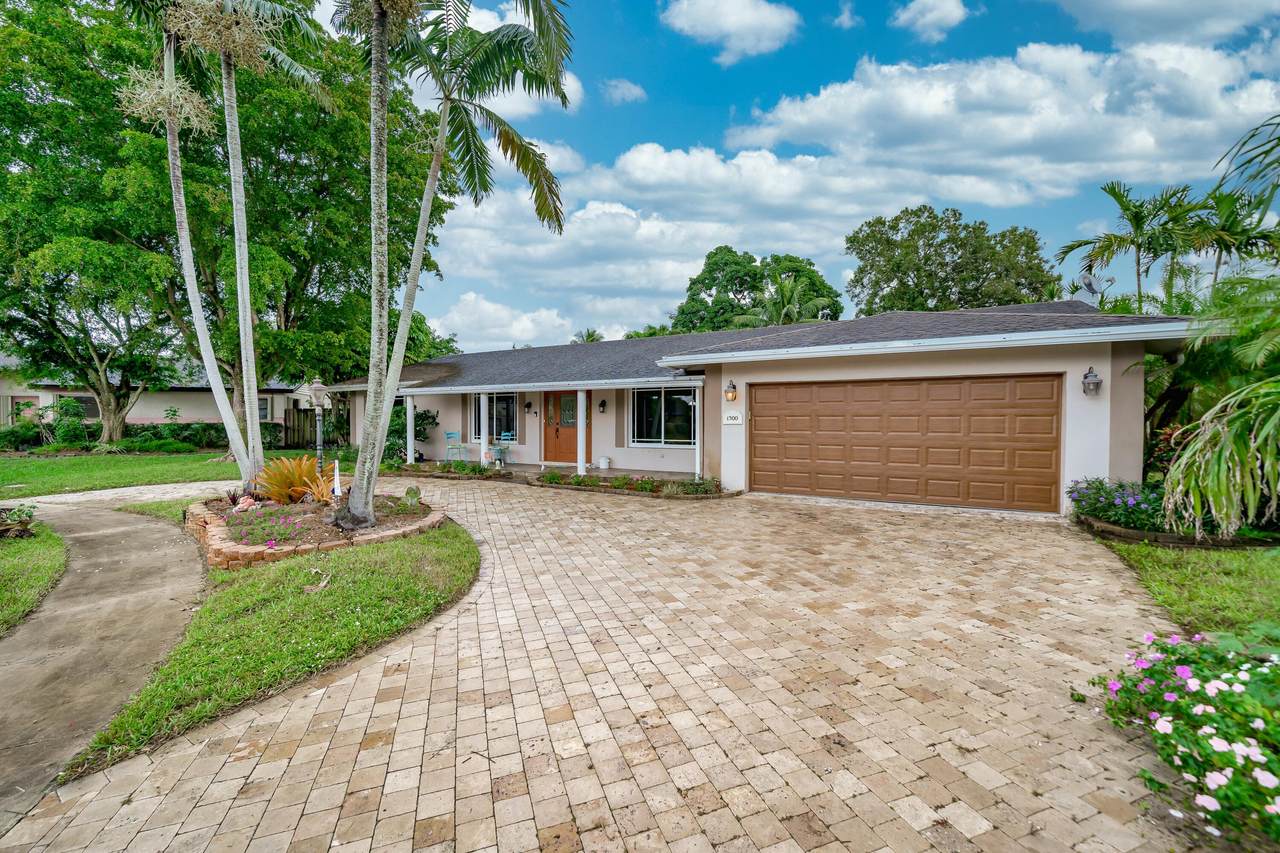 1300 72 Avenue - Photo 1