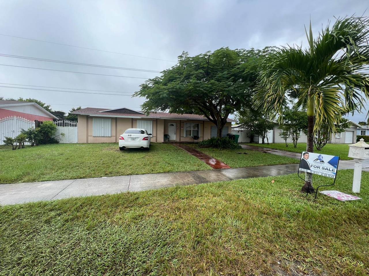 15410 106 Av Avenue - Photo 1