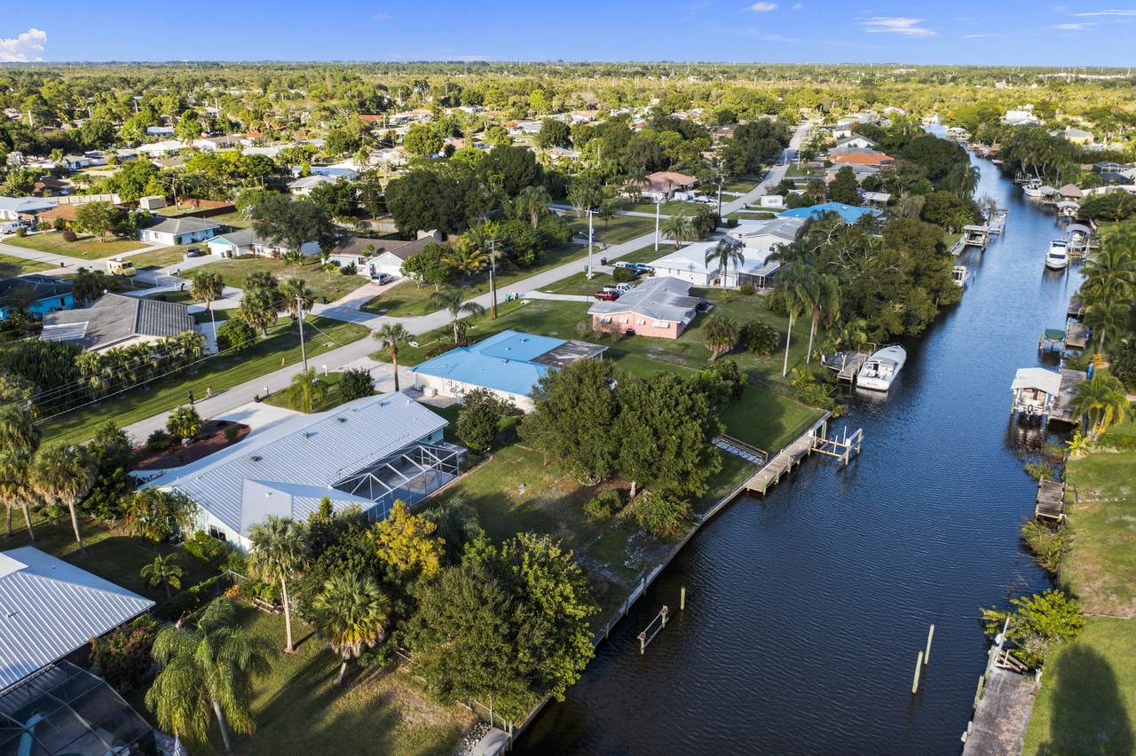 322 Naranja Avenue - Photo 1