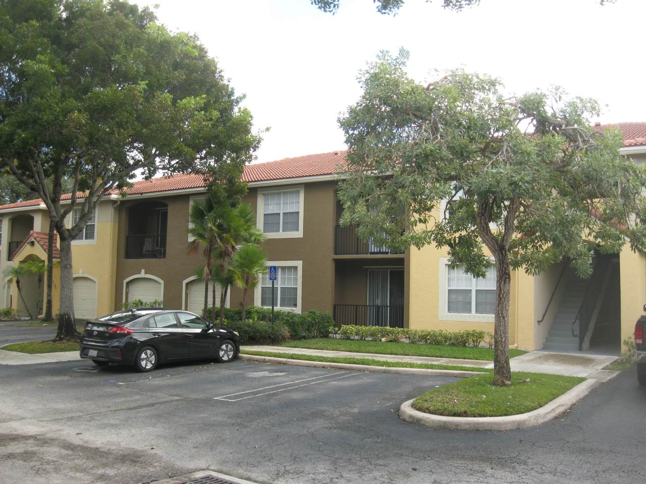 15175 Michelangelo Boulevard - Photo 1