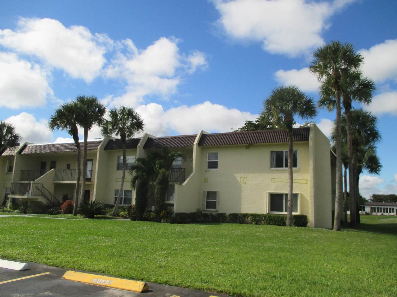 154 Lake Meryl Drive - Photo 1