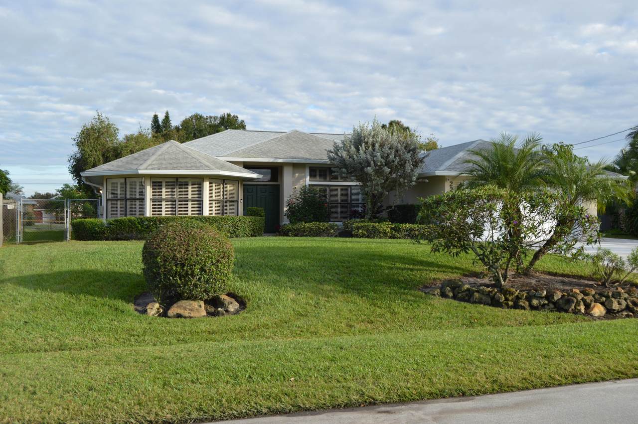 2291 Nightingale Terrace - Photo 1