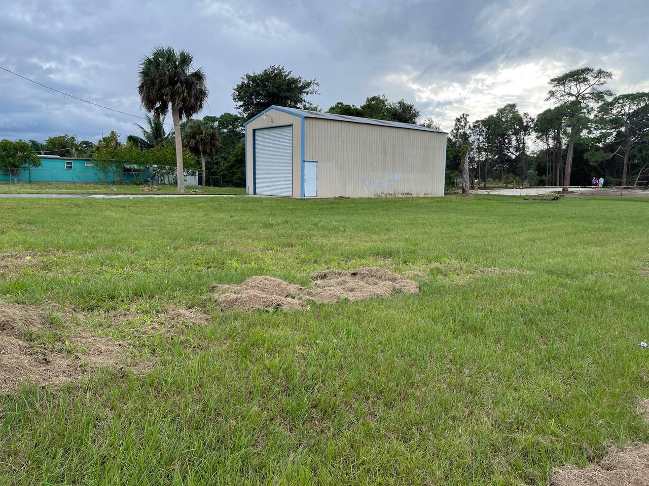 5220 Ebbtide Avenue - Photo 1
