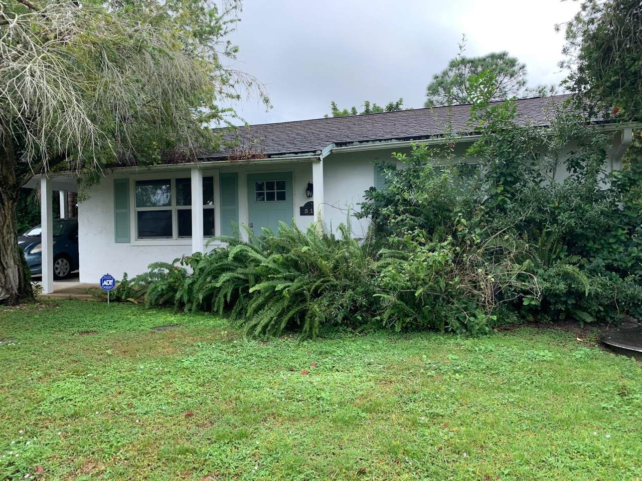 512 La Brea Avenue - Photo 1