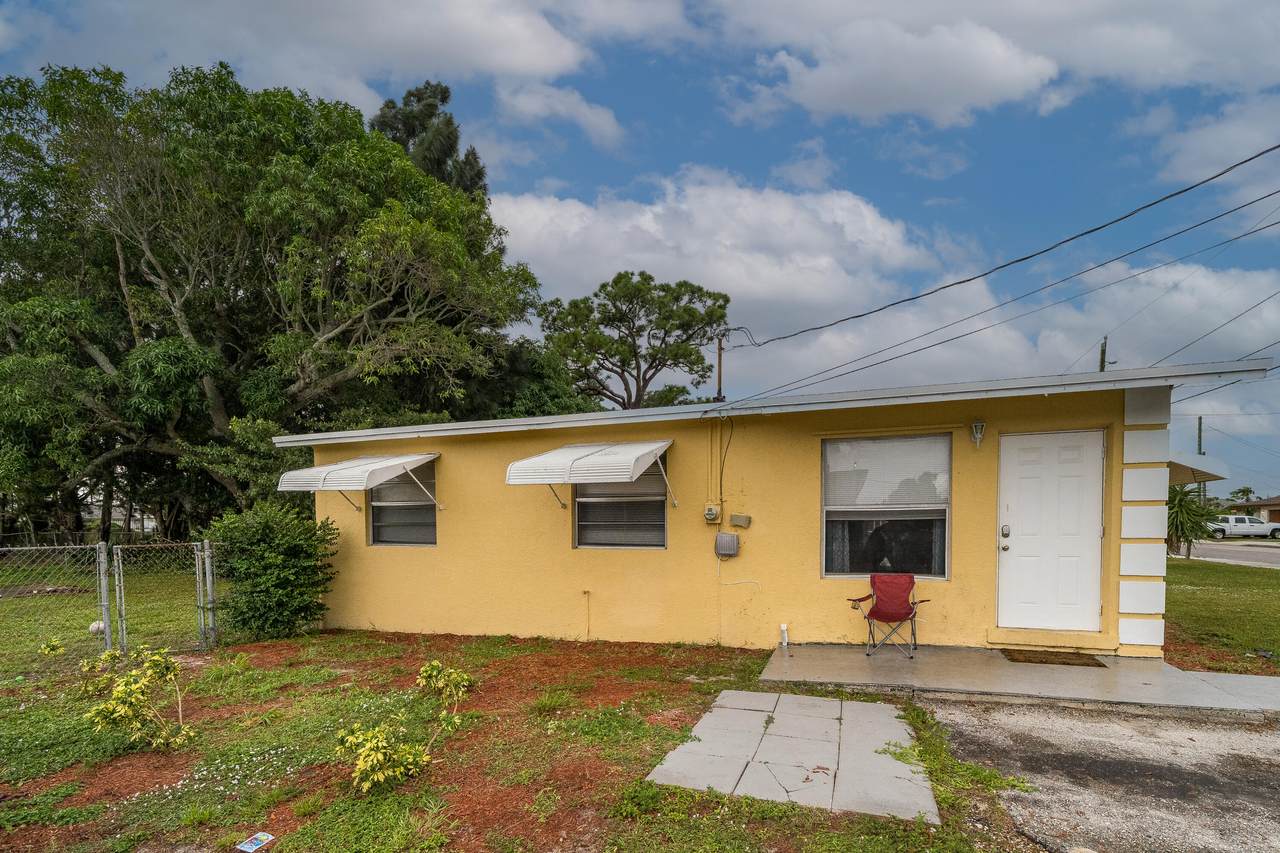 1301 28th Street - Photo 1