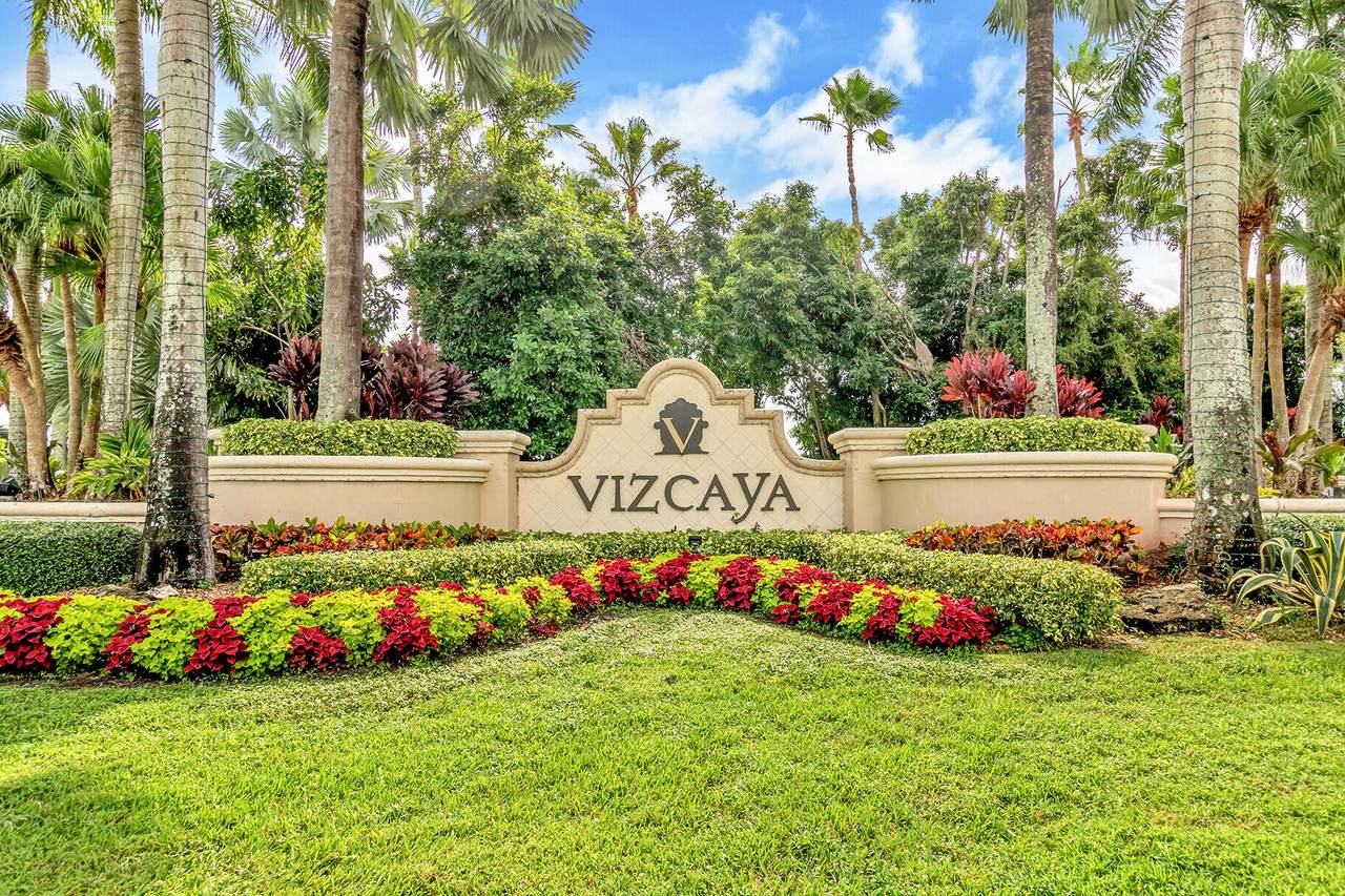 7272 Demedici Circle - Photo 1