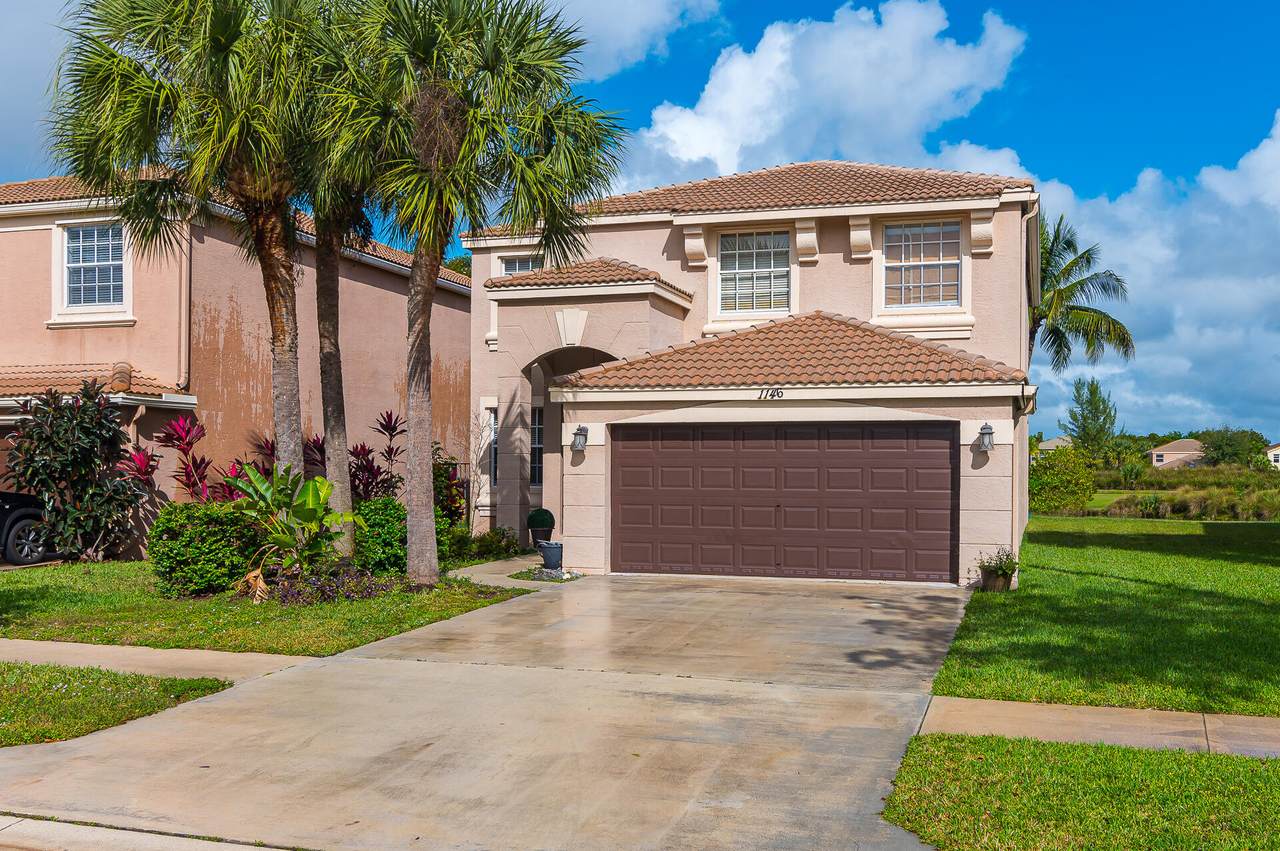 1146 Oakwater Drive - Photo 1