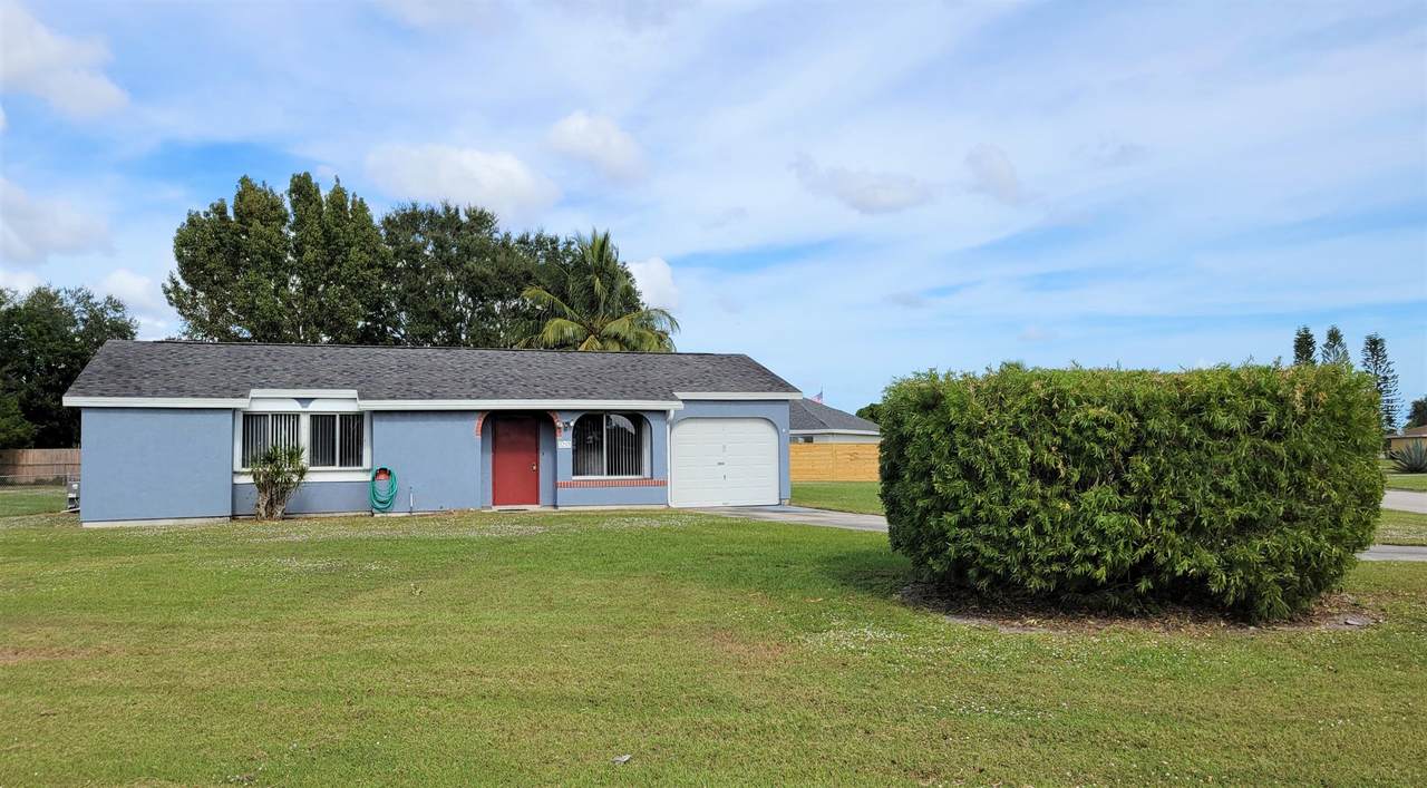 3250 Belmont Place - Photo 1