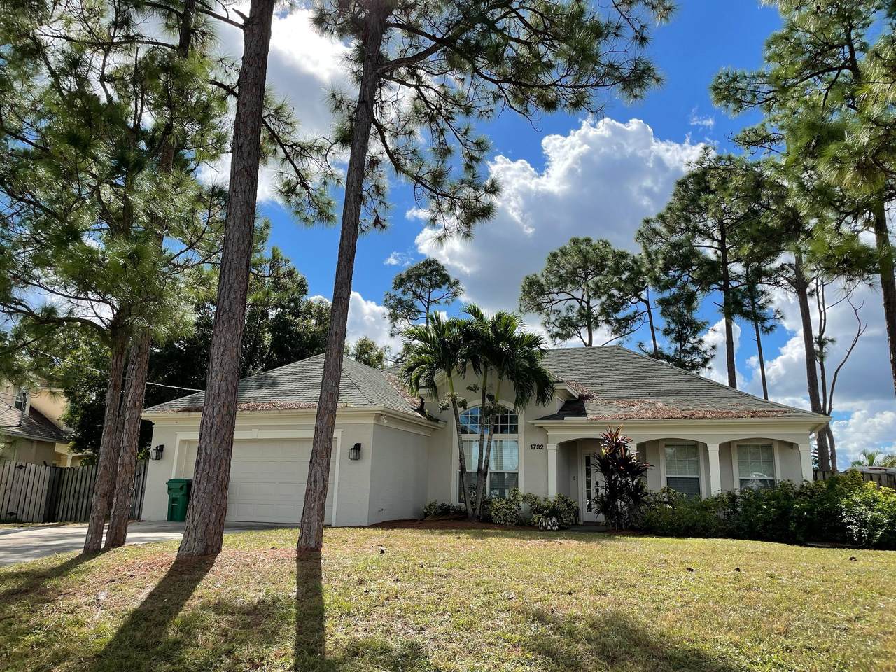 1732 Booth Avenue - Photo 1