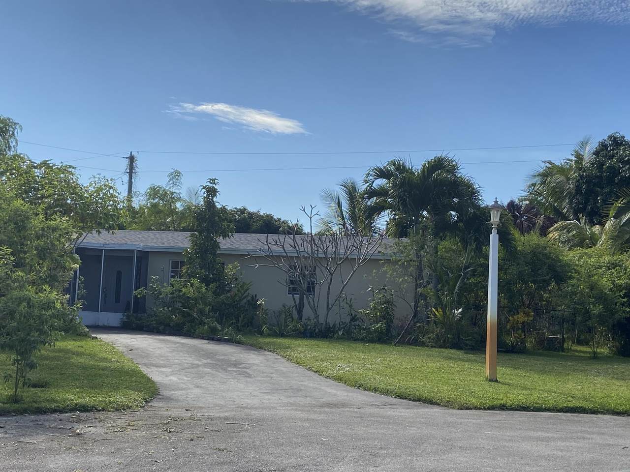 639 Madeline Court - Photo 1