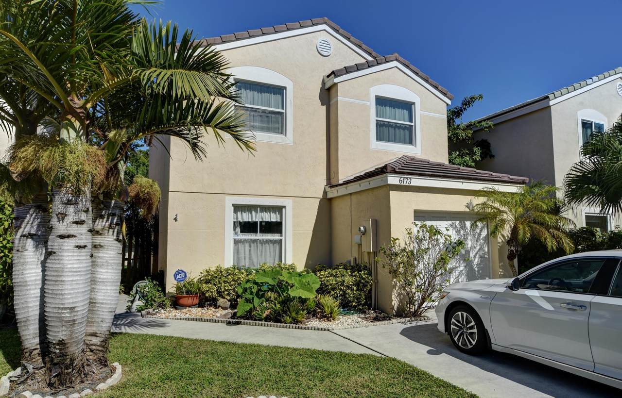 6173 Seminole Terrace - Photo 1