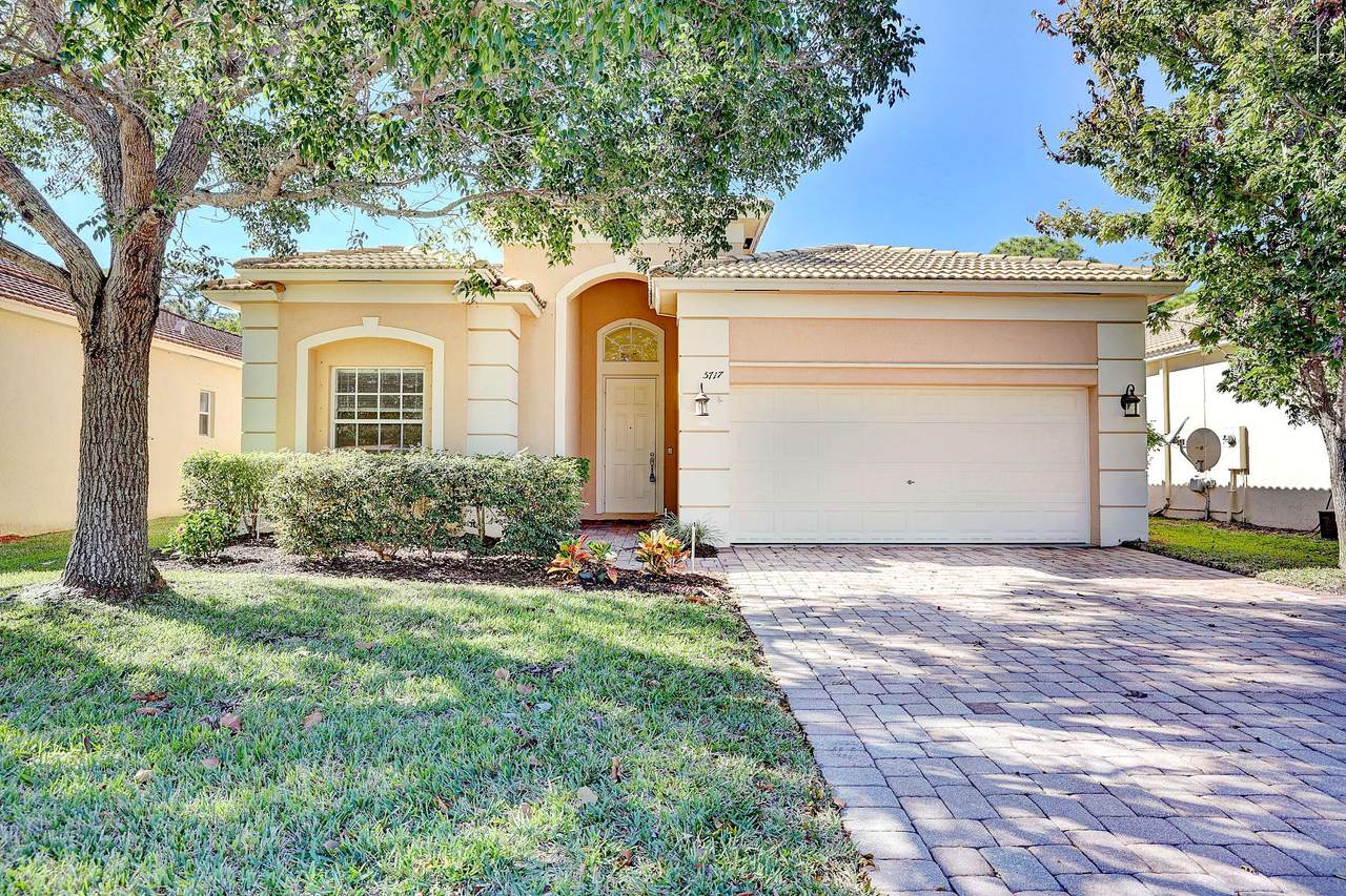 5717 Spanish River Road - Photo 1