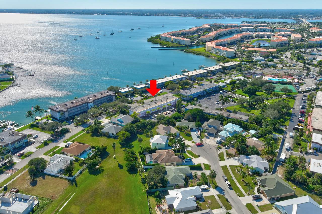 1176 Bayshore Drive - Photo 1