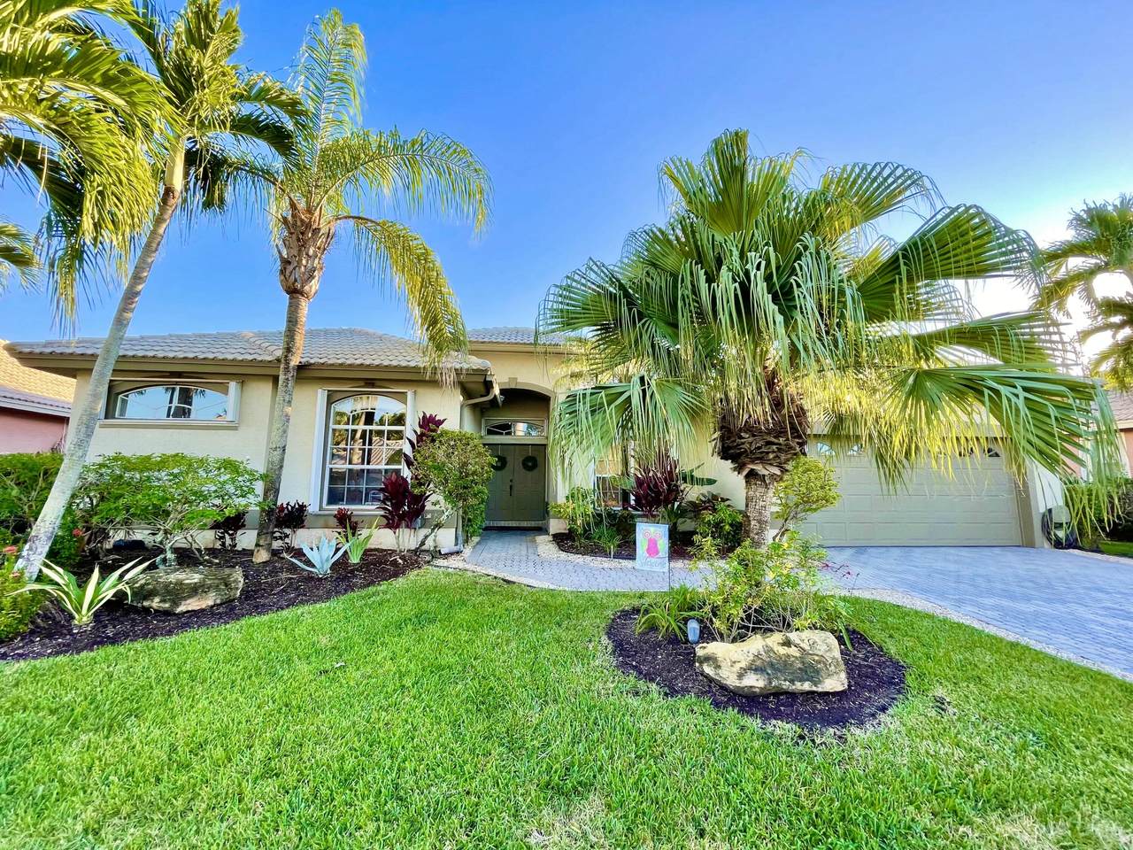 12235 Rockledge Circle - Photo 1