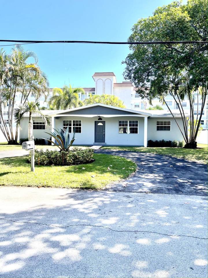 2701 Florida Boulevard - Photo 1