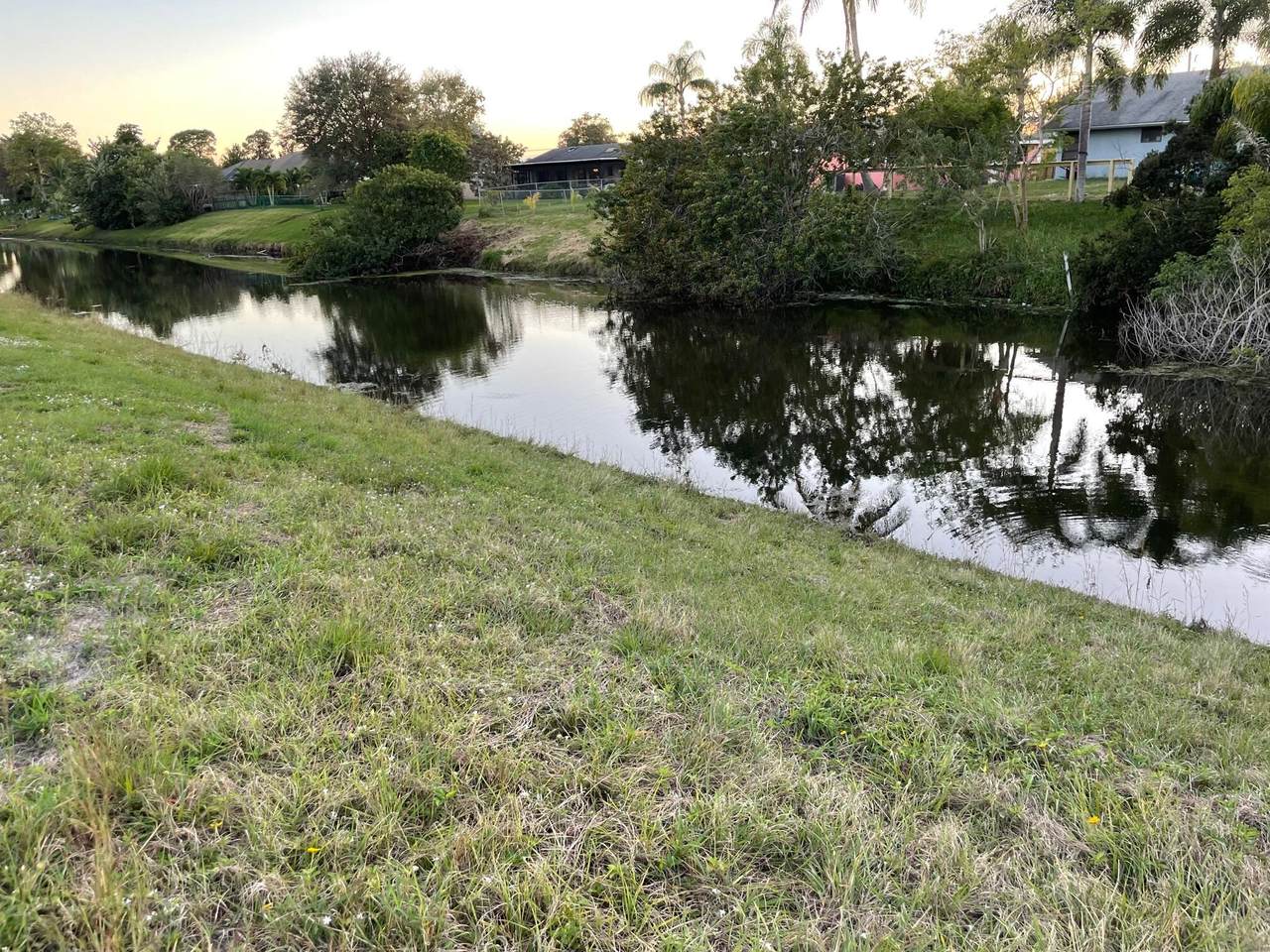 1702 Fallon Drive - Photo 1