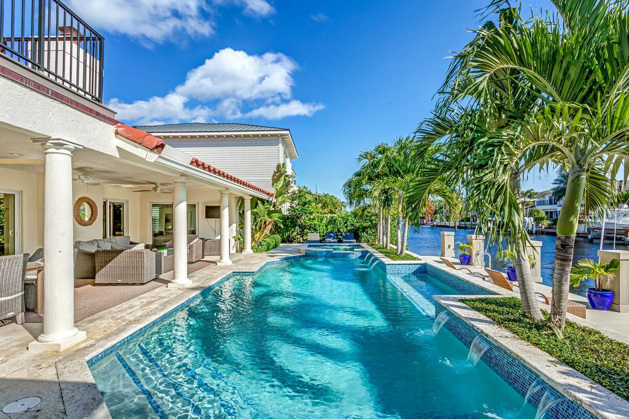 904 Hyacinth Drive - Photo 1