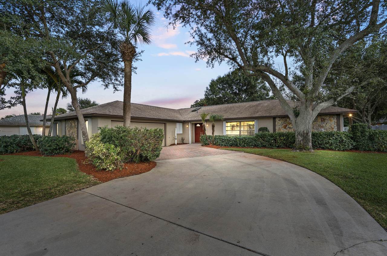 5714 Paleo Pines Circle - Photo 1
