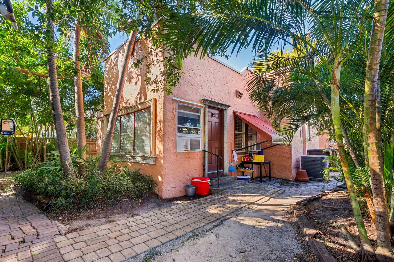 411 Independence Road - Photo 1