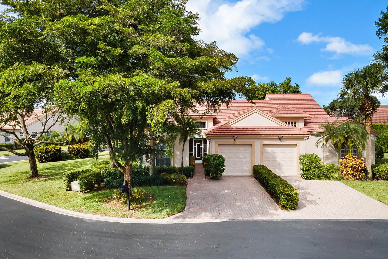 7707 Coral Lake Drive - Photo 1