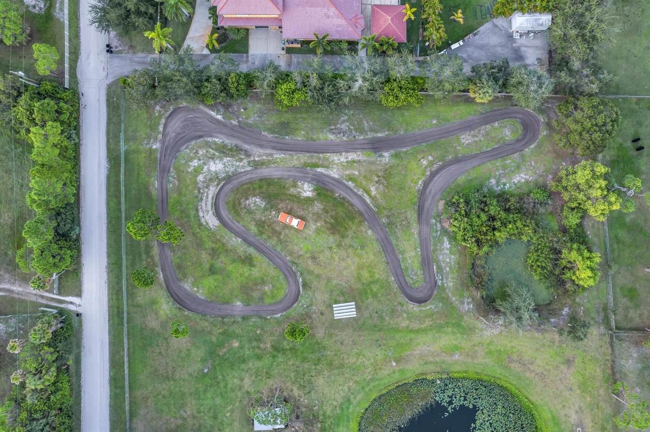 7218 Shanas Trail - Photo 1