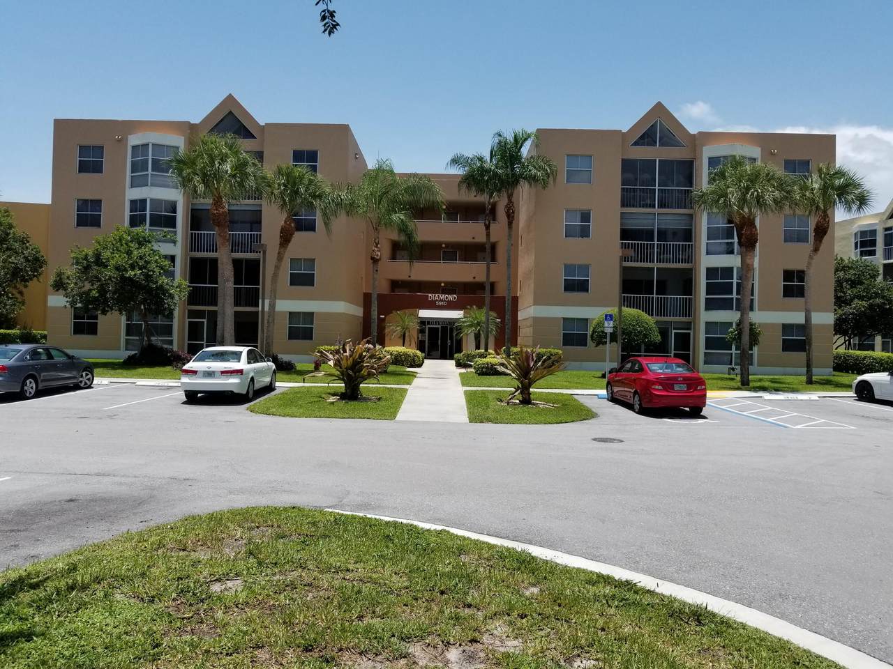 5910 Morningstar Circle - Photo 1