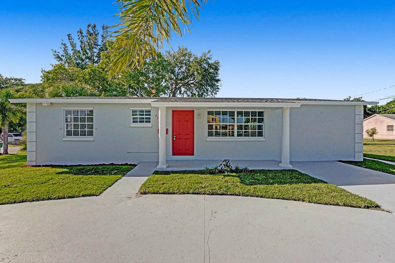 2513 Avenue Q Avenue - Photo 1