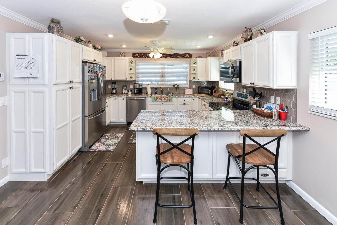 830 Meadowlark Lane - Photo 1