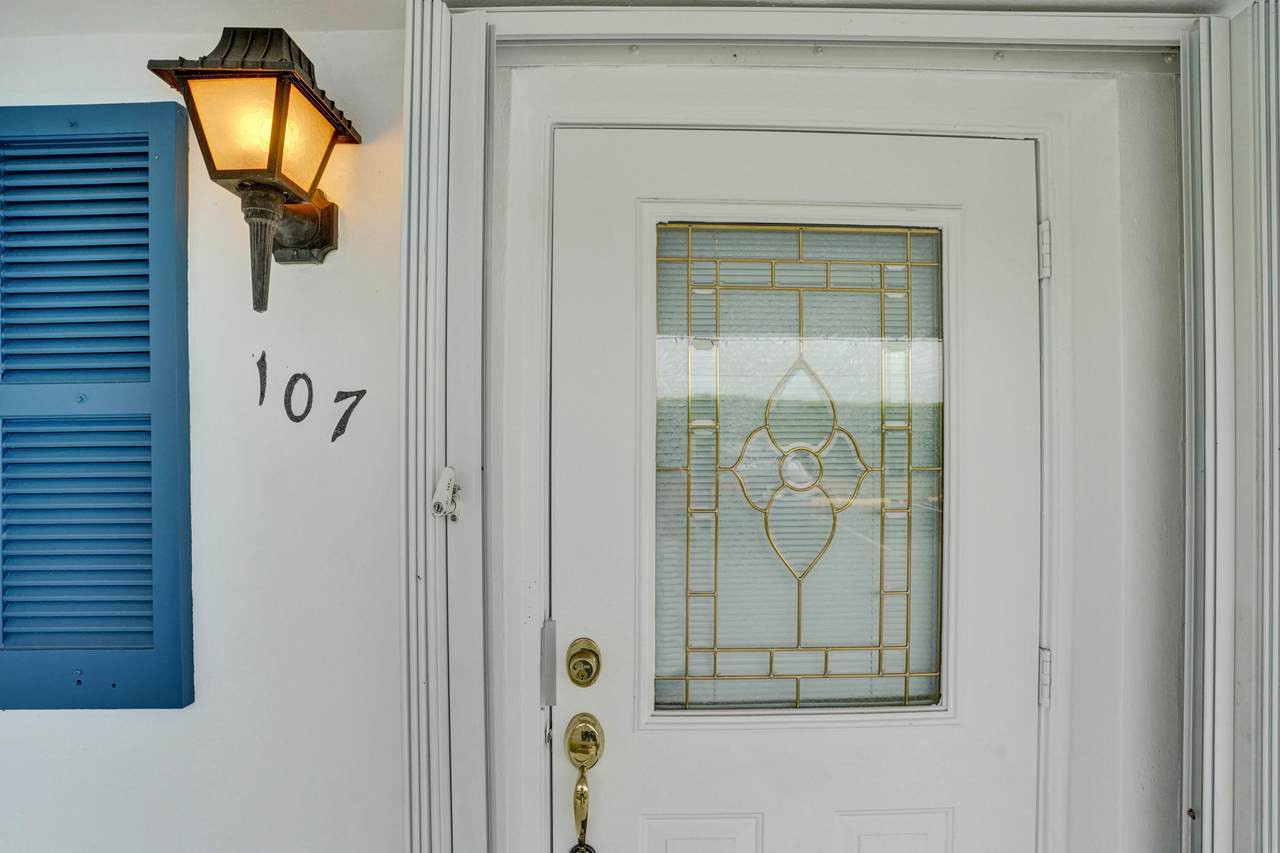 100 Golfview Terrace - Photo 1