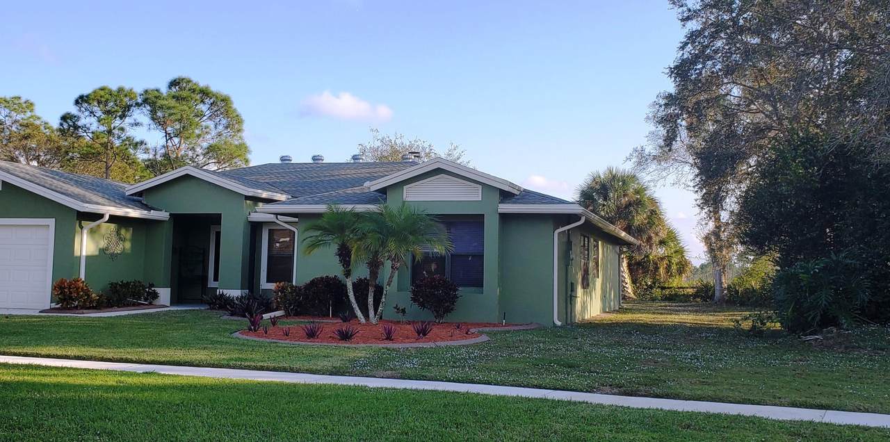 103 Suffolk Drive - Photo 1