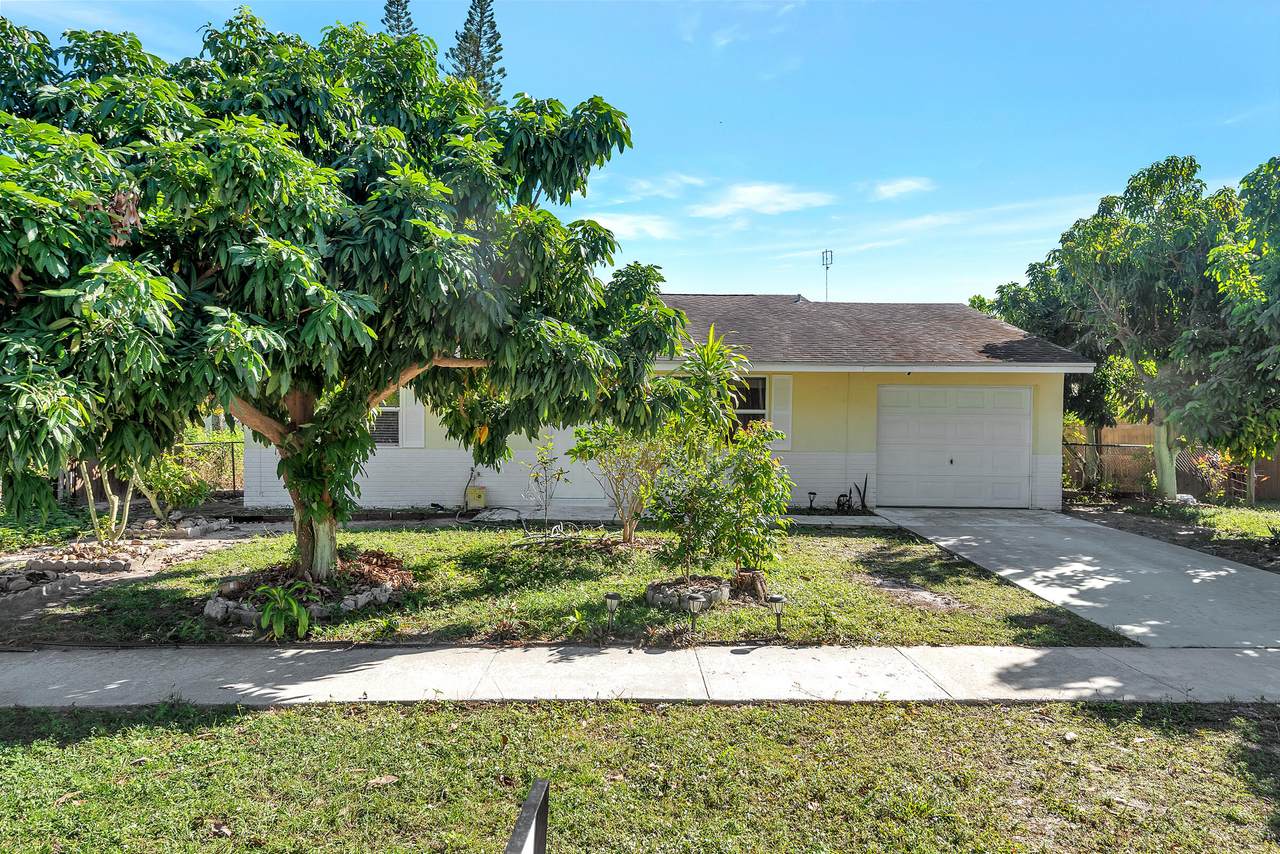 4196 Caesar Circle - Photo 1