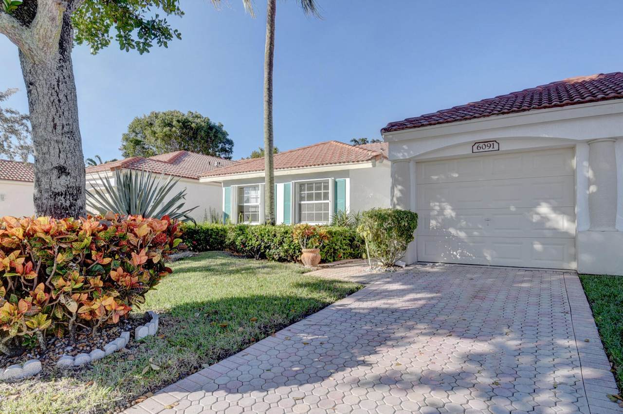 6091 Floral Lakes Drive - Photo 1